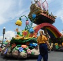 parade15